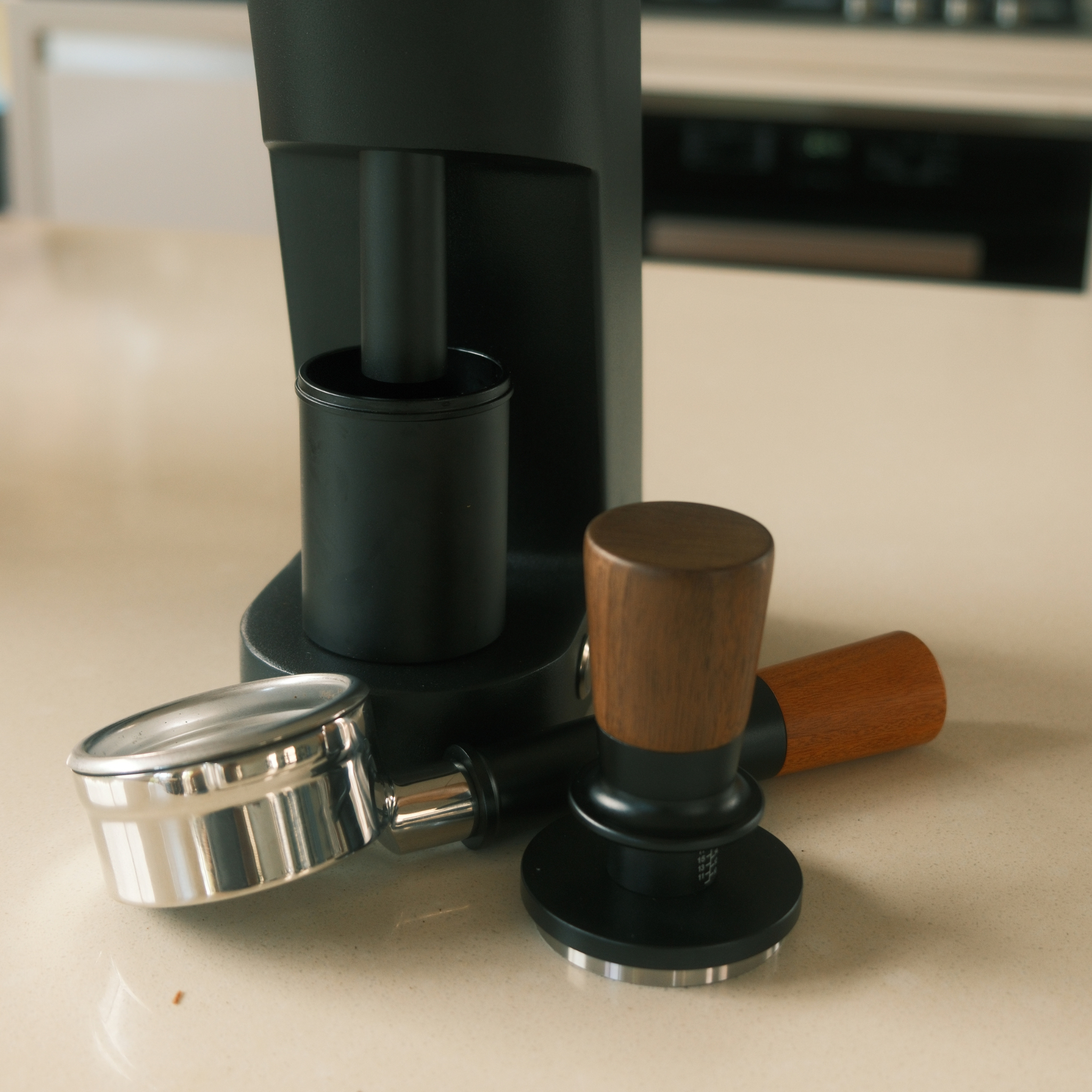 58mm Dual-Spring Self-Levelling Coffee Tamper — Black Walnut — view 6