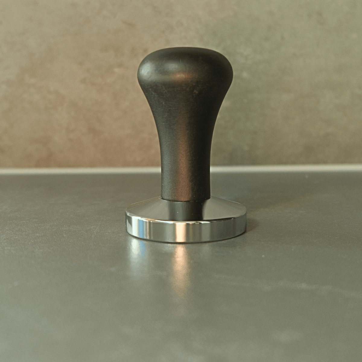 Black Timber Tamper 58mm