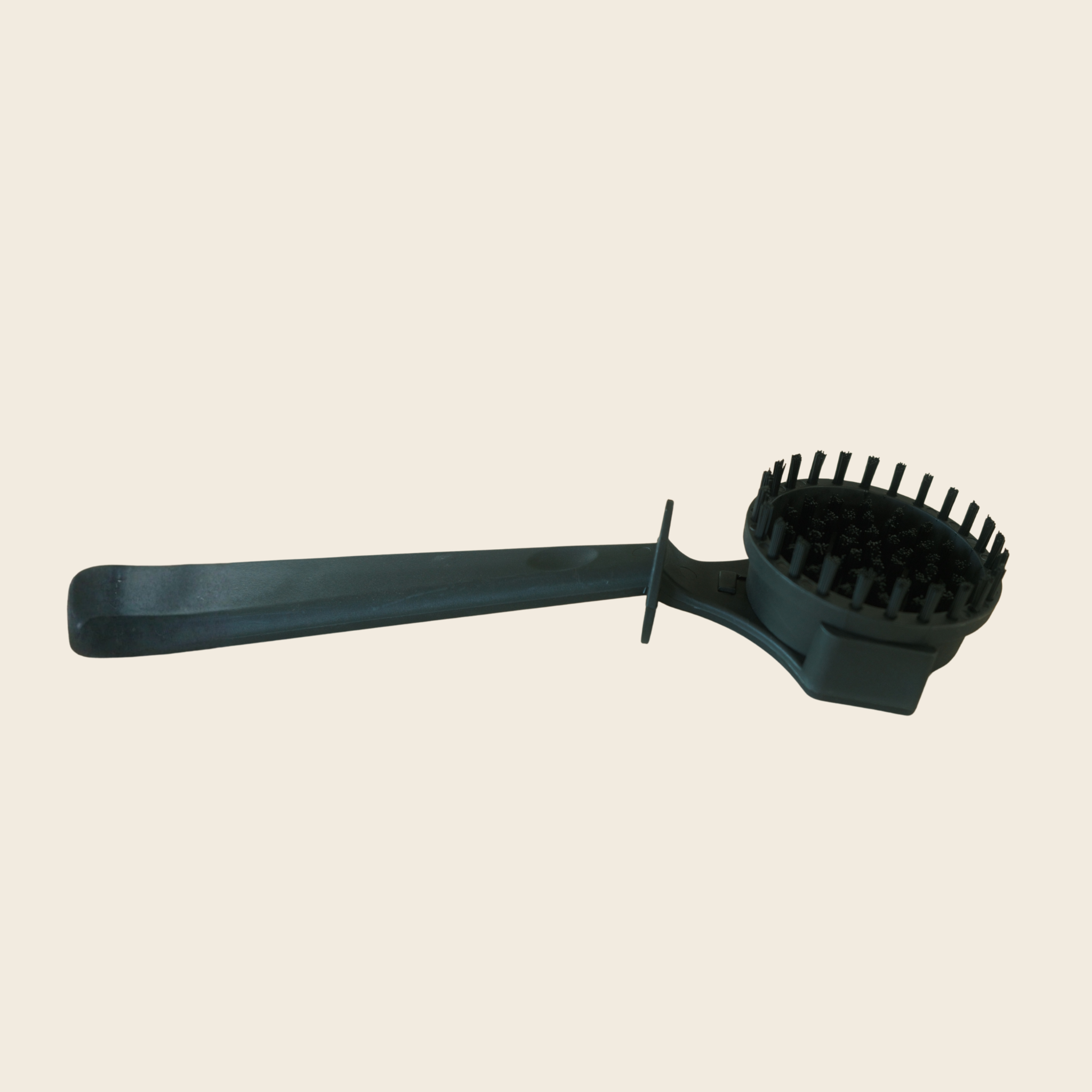 Grouphead Brush — front view